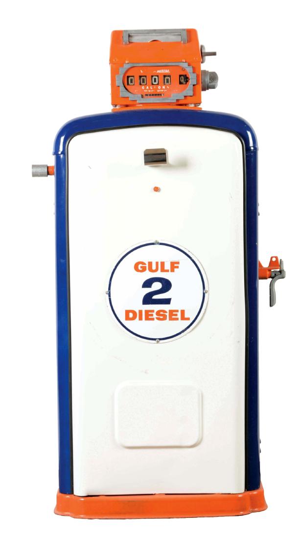 Gilbarco Model 604 Gas Pump Restored In Gulf Diesel. (1 of 4)