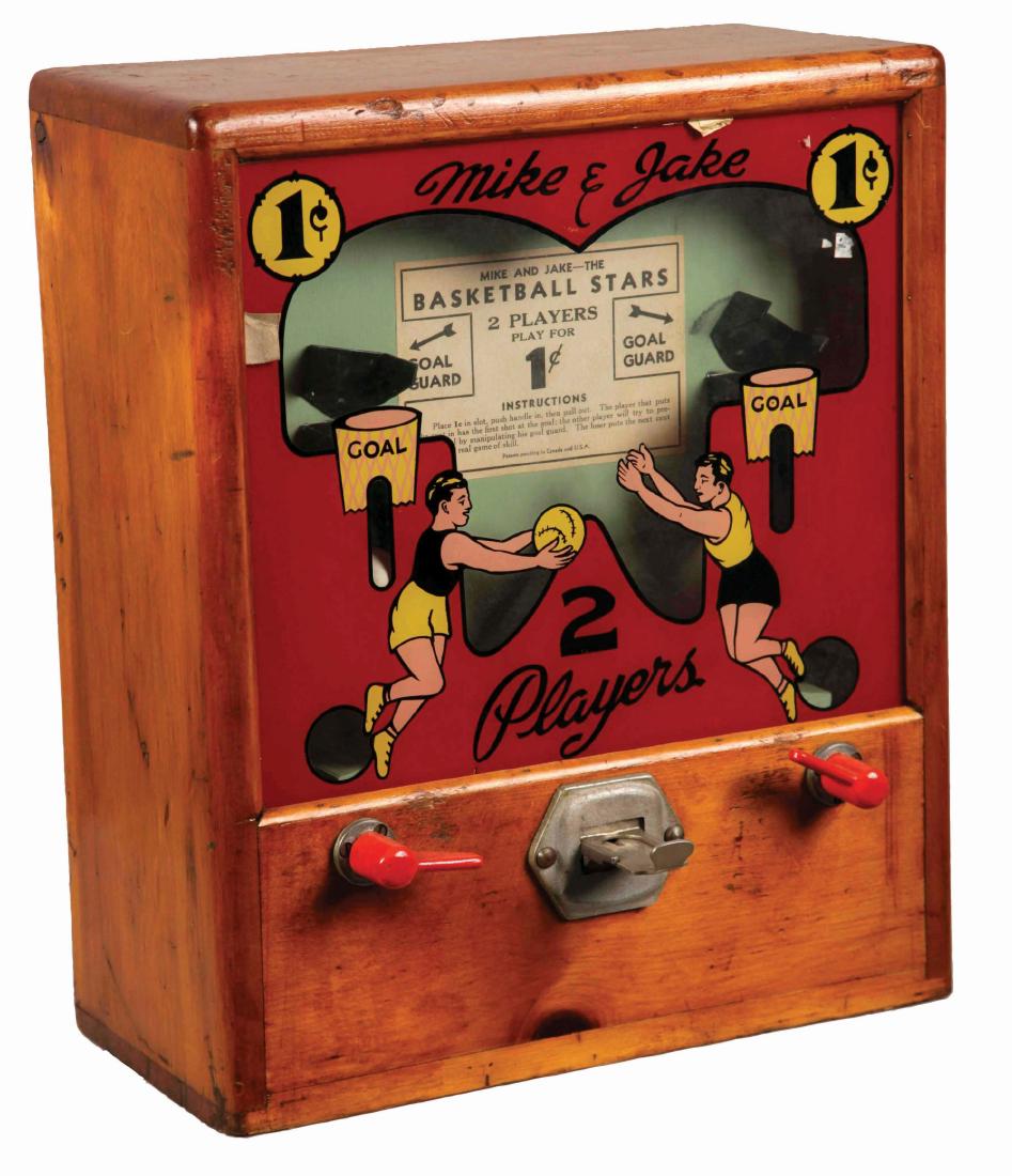 1¢ Associated Amusements Mike & Jake Arcade Game. (1 of 5)