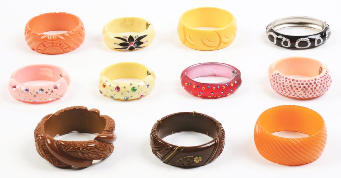 Lot of 11: Bakelite Bracelets.: Nice assorted grouping of 11 bakelite bracelets. Condition: (Excellent). Dimensions: Largest: 3 - 1/4" Dia.