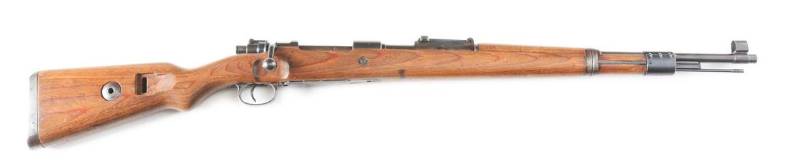 (C) WORLD WAR II NAZI GERMAN MAUSER BYF 43 98K RIFLE.: Standard configuration. Marked "byf/ 43" on the receiver ring. All external numbers are matching. Original front sight hood and cleaning rod. Not import marked. CONDITION: Gun shows use. Retains 60% f