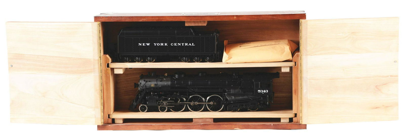 New York Central Hudson Engine & Tender In Wood Box. (1 of 1)