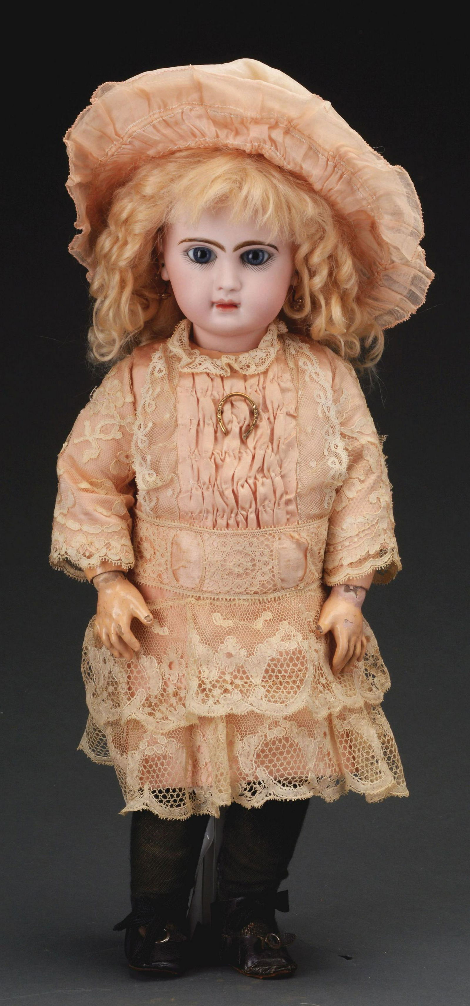 Attractive Jumeau Bebe. (1 of 2)