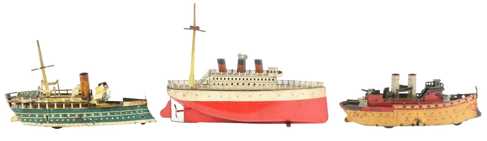 Lot of 3: Pre-War German Tin-Litho Wind-Up Boats. (1 of 3)