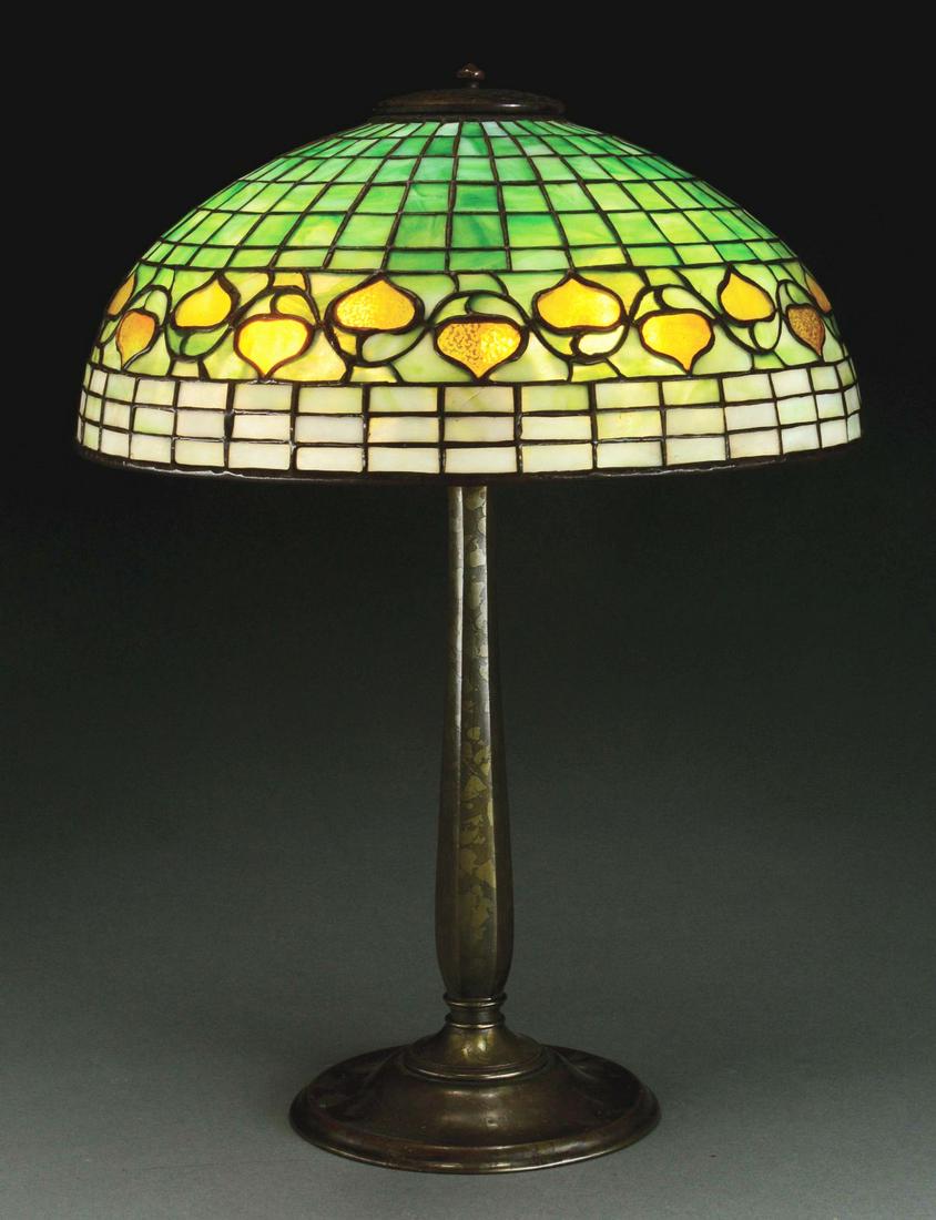 TIFFANY STUDIOS ACORN TABLE LAMP. (1 of 10)