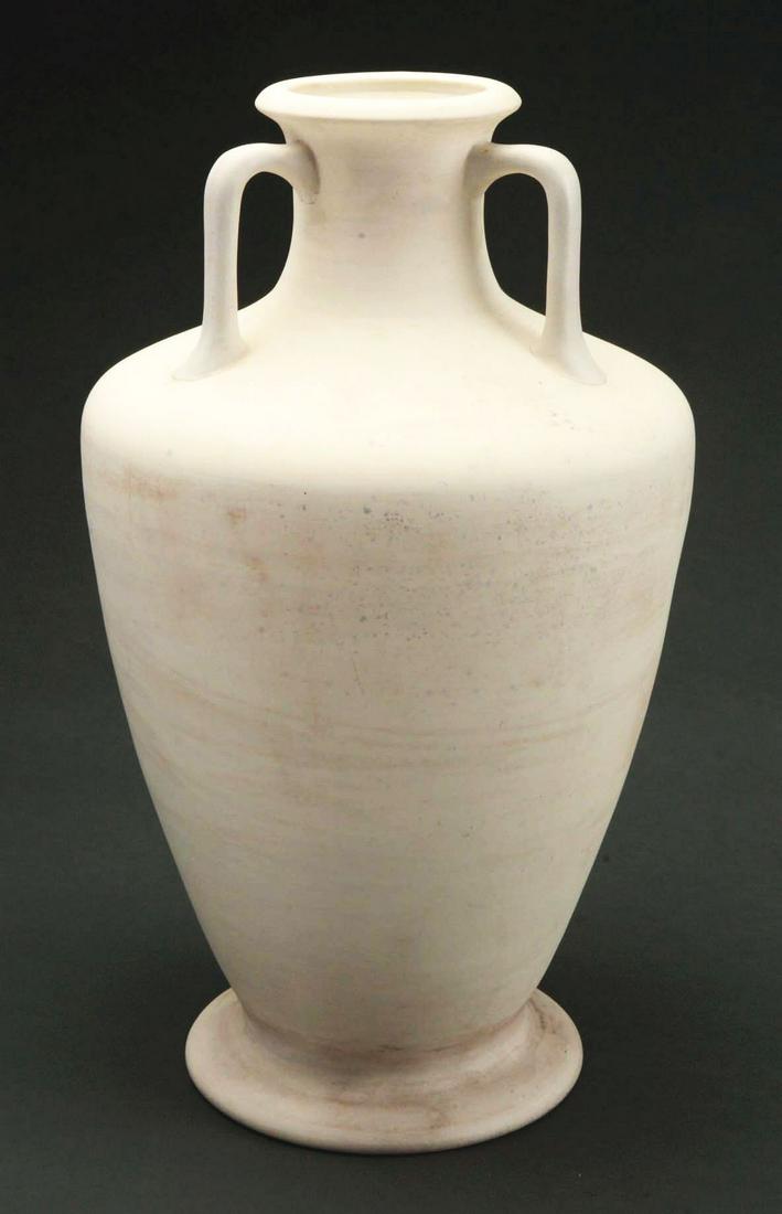 TIFFANY POTTERY VASE. (1 of 5)