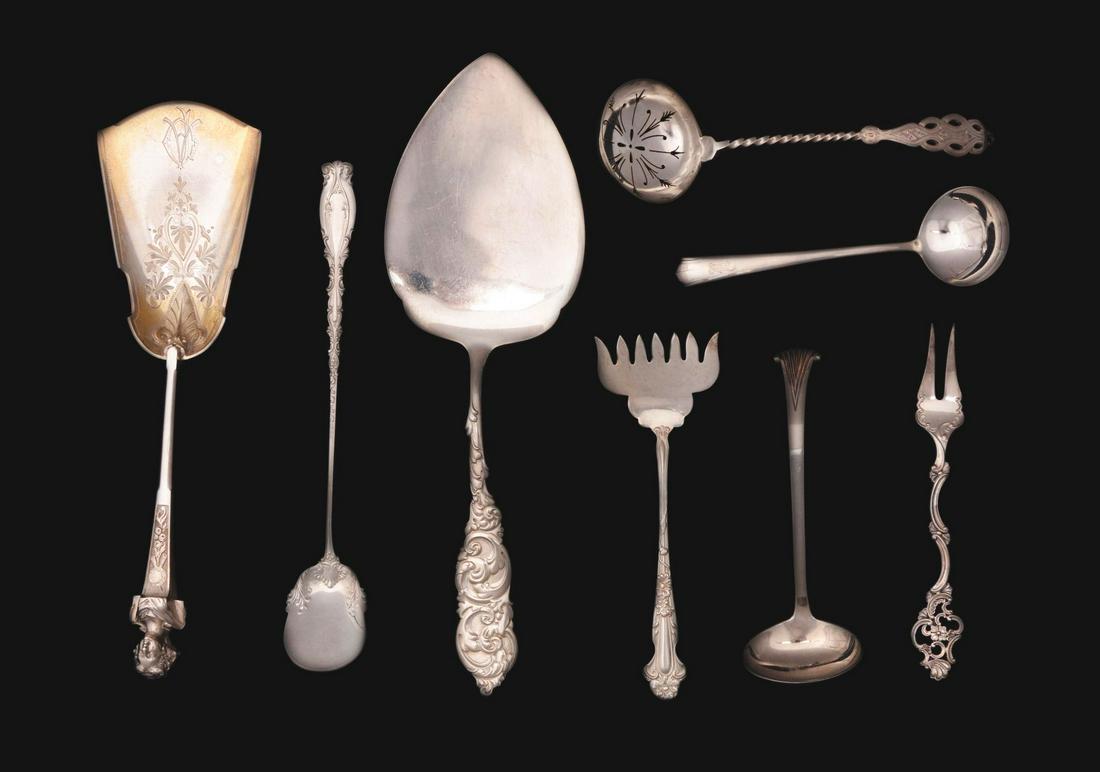 LOT OF SILVER SERVING PIECES. (1 of 2)
