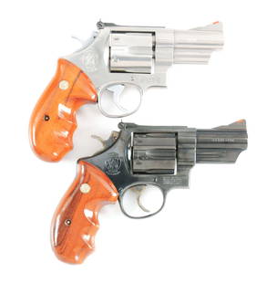 (M) LOT OF TWO: SMITH AND WESSON 657 AND 29-3: Lot consists of: (A) Smith and Wesson Model 657 in .41 Magnum with original box. CONDITION: Excellent overall with very few handling marks. Cylinder has light dragline but indexes well with little