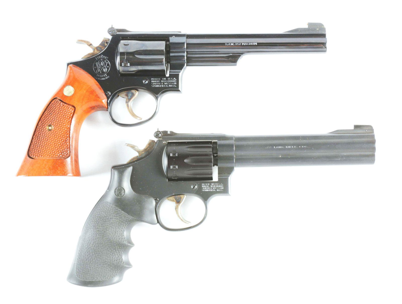 (M) LOT OF TWO: TWO SMITH AND WESSON REVOLVERS, ONE: Lot consist of: (A) Smith and Wesson Model 19-3 with box. Manufactured 1967-1977. Adjustable rear sight. Factory blue finish and wood grips. Box is serial numbered to the gun,and contains a manual and