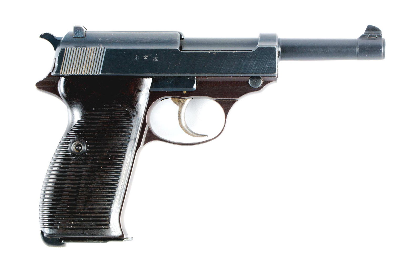 (C) FINE WORLD WAR II NAZI GERMAN CYQ SPREEWERKE P38: Standard configuration. eagle/88 inspected. Black Bakelite grips. All matching numbers. "jvd" marked magazine. Accompanied by a black leather clam shell holster with a spare eagle/135 inspected magazi