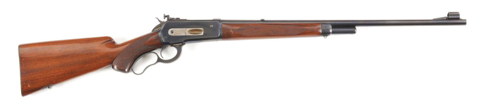 (C) PRE-WAR WINCHESTER 71 DELUXE .348 WCF LEVER ACTION: 1936 vintage Model 71 Deluxe. Second year of production, only 4 Model 71s were built first year of 1935. Deluxe grade with checkered, walnut stock and forearm. Pistol grip with hard rubber Winchester 