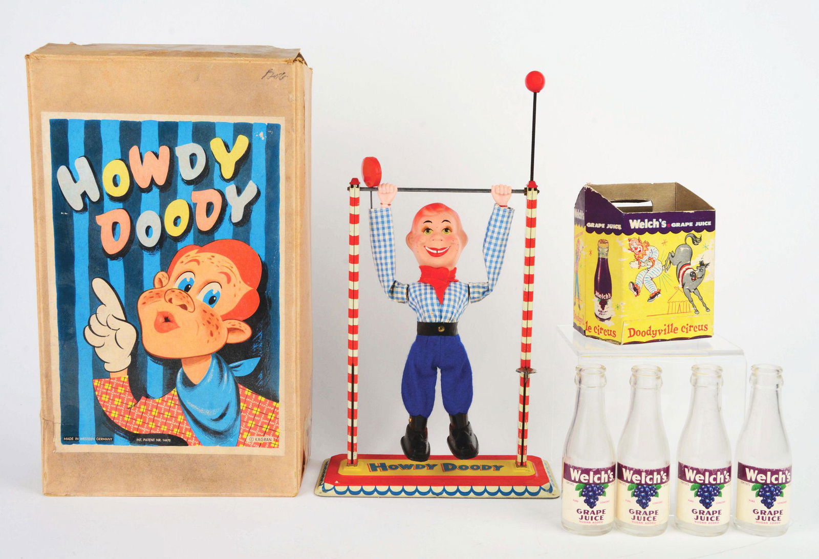 LOT OF 2: VINTAGE HOWDY DOODY ITEMS. (1 of 3)