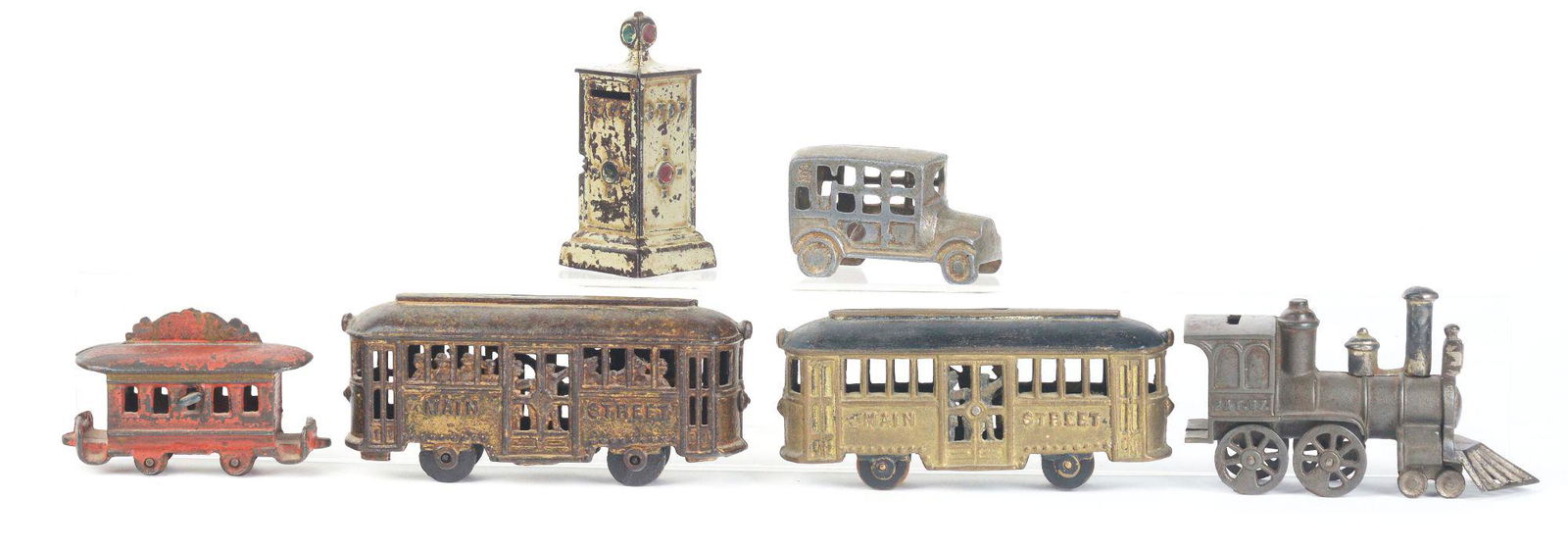 LOT OF 6: VARIOUS AMERICAN MADE CAST-IRON AND ALUMINUM (1 of 2)