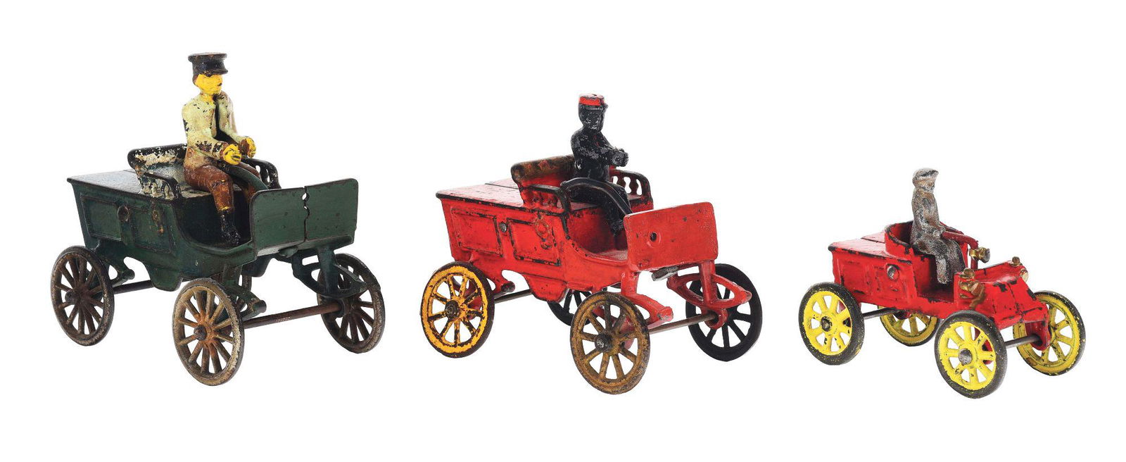 LOT OF THREE CAST IRON HORSELESS CARRIAGES. (1 of 2)