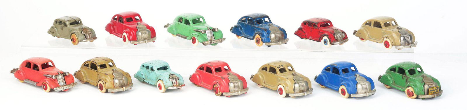 LOT OF 13: CAST-IRON AMERICAN MADE AIRFLOW CARS. (1 of 2)