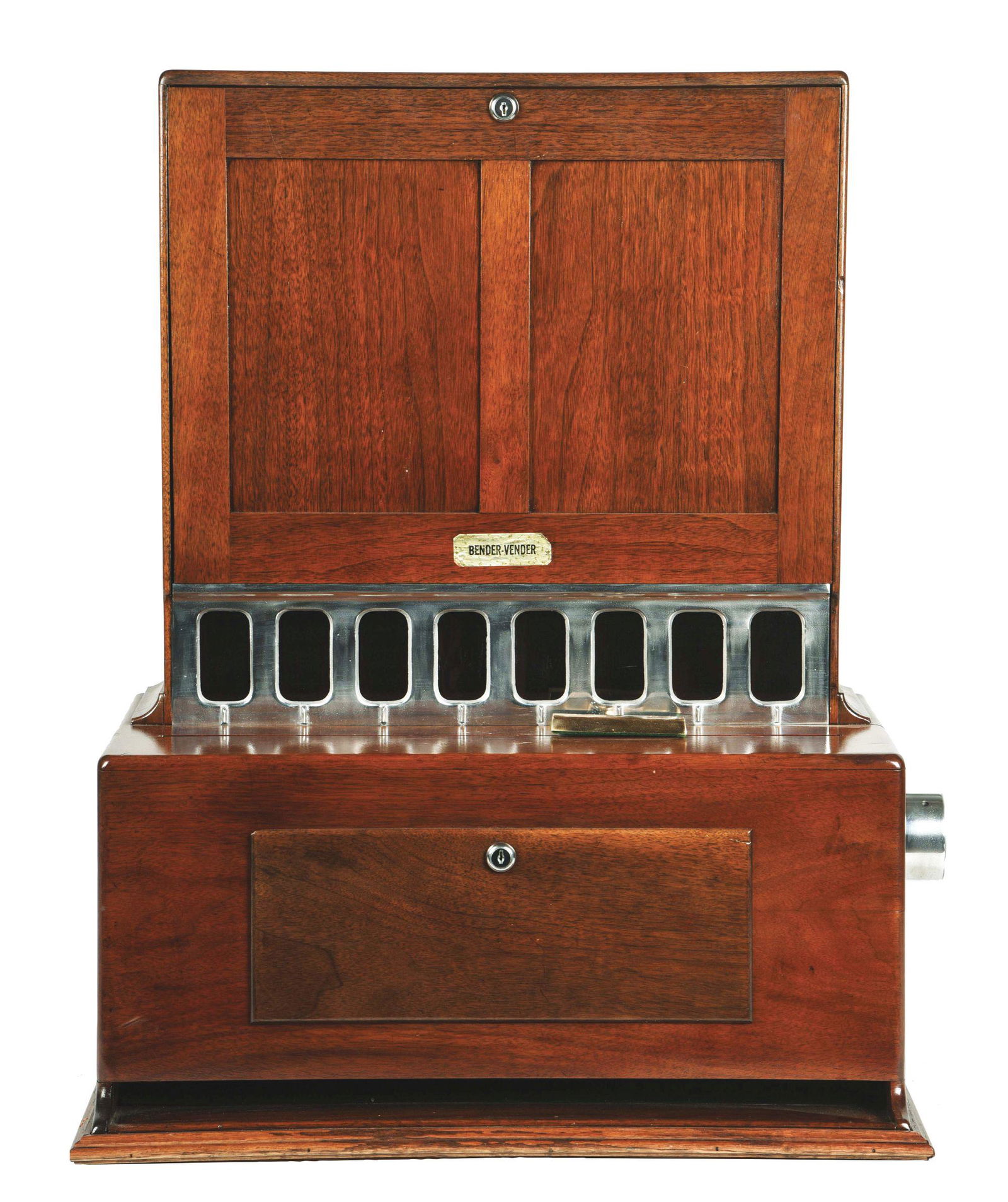 BENDER CIGARETTE VENDOR. (1 of 5)