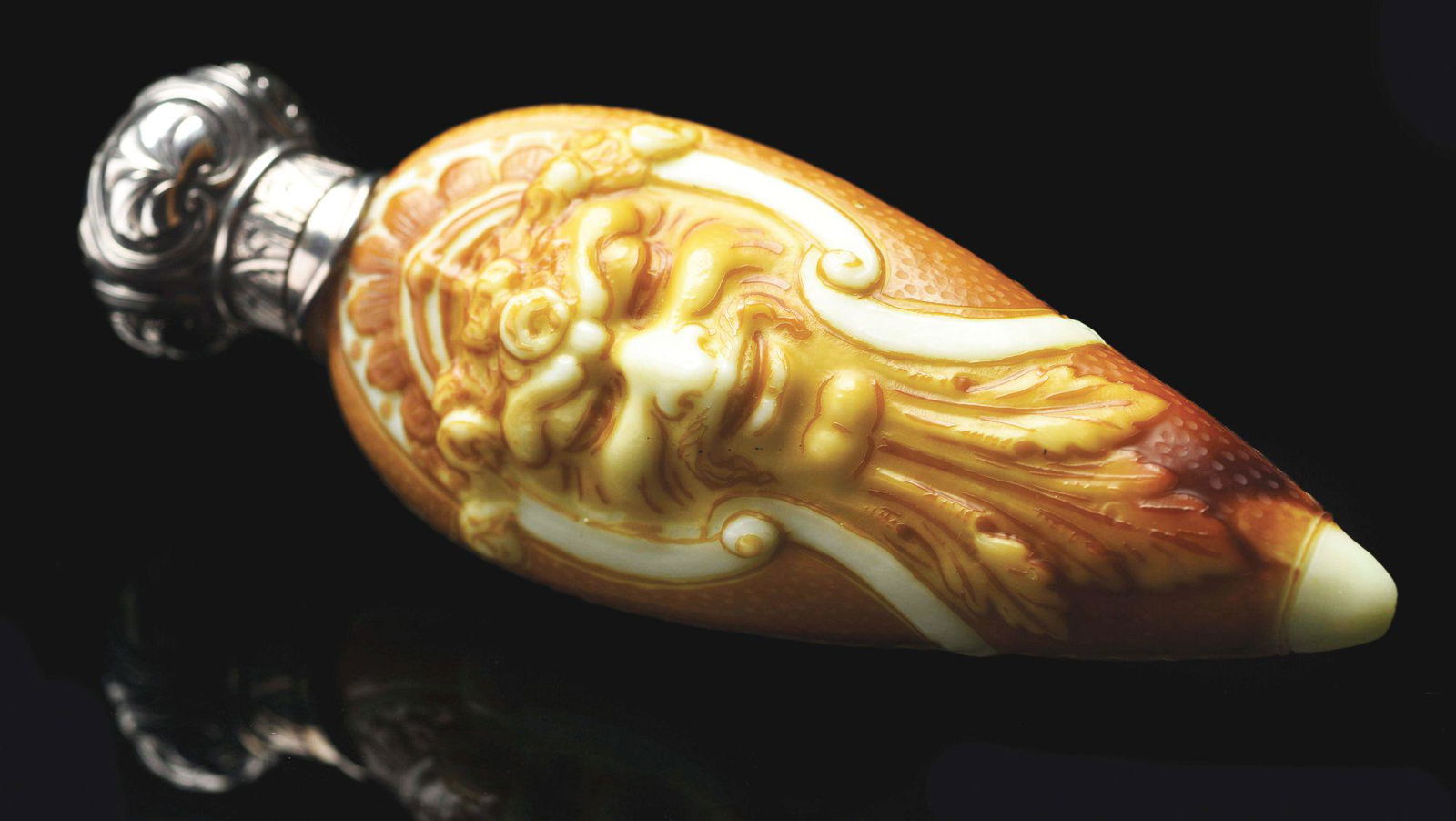 RARE THOMAS WEBB BLOWN MOLD PERFUME BOTTLE.: Original silver cap. Appears to be depiction of Neptune's face in relief. Beautiful detail and color. Condition: (Near Mint). Dimensions: 5" x 1 - 3/4" x 1 - 3/4".