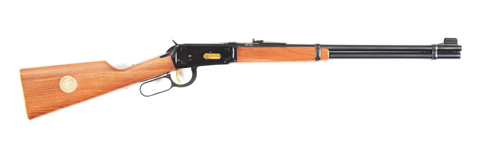 (M) WINCHESTER 94 ILLINOIS SESQUICENTENNIAL LEVER: Winchester Illinois Sesquicentennial Commemorative Model 94 saddle ring carbine. 20" round barrel with full length magazine. Blue finish. Saddle ring mounted to left side of frame. Medallion on right 