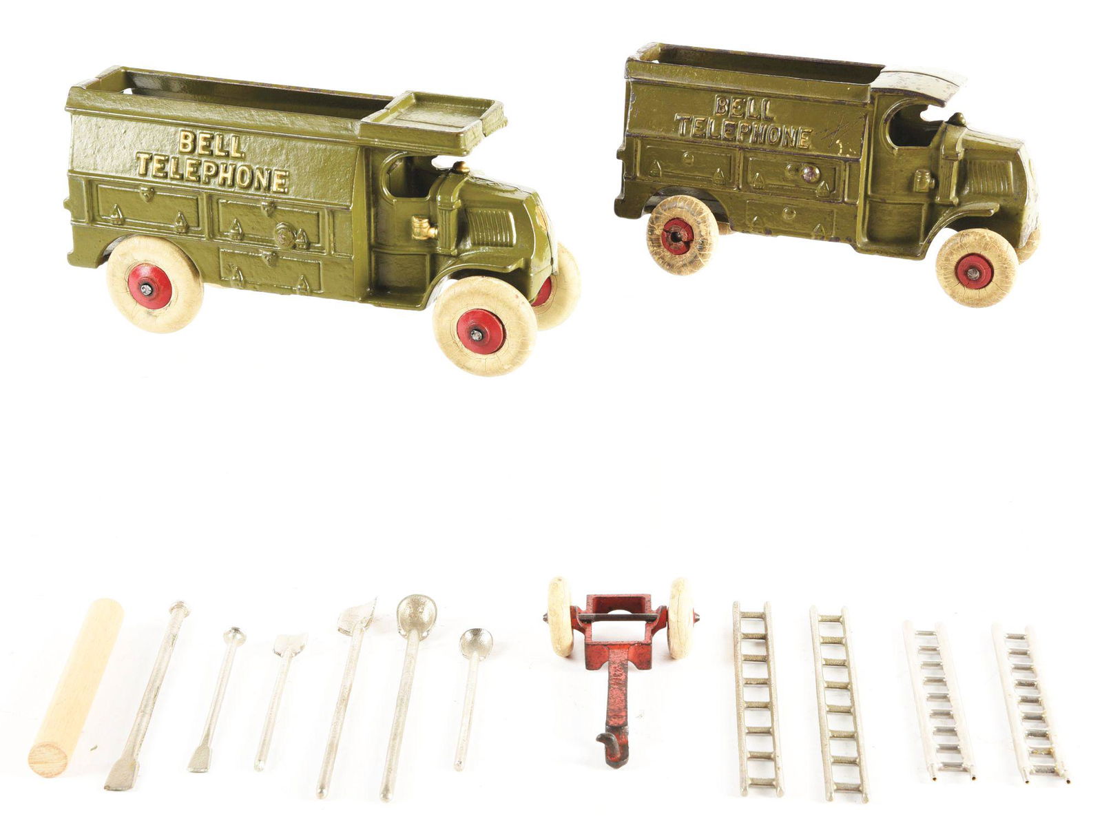 LOT OF 2: CAST-IRON HUBLEY BELL TELEPHONE TRUCKS. (1 of 5)