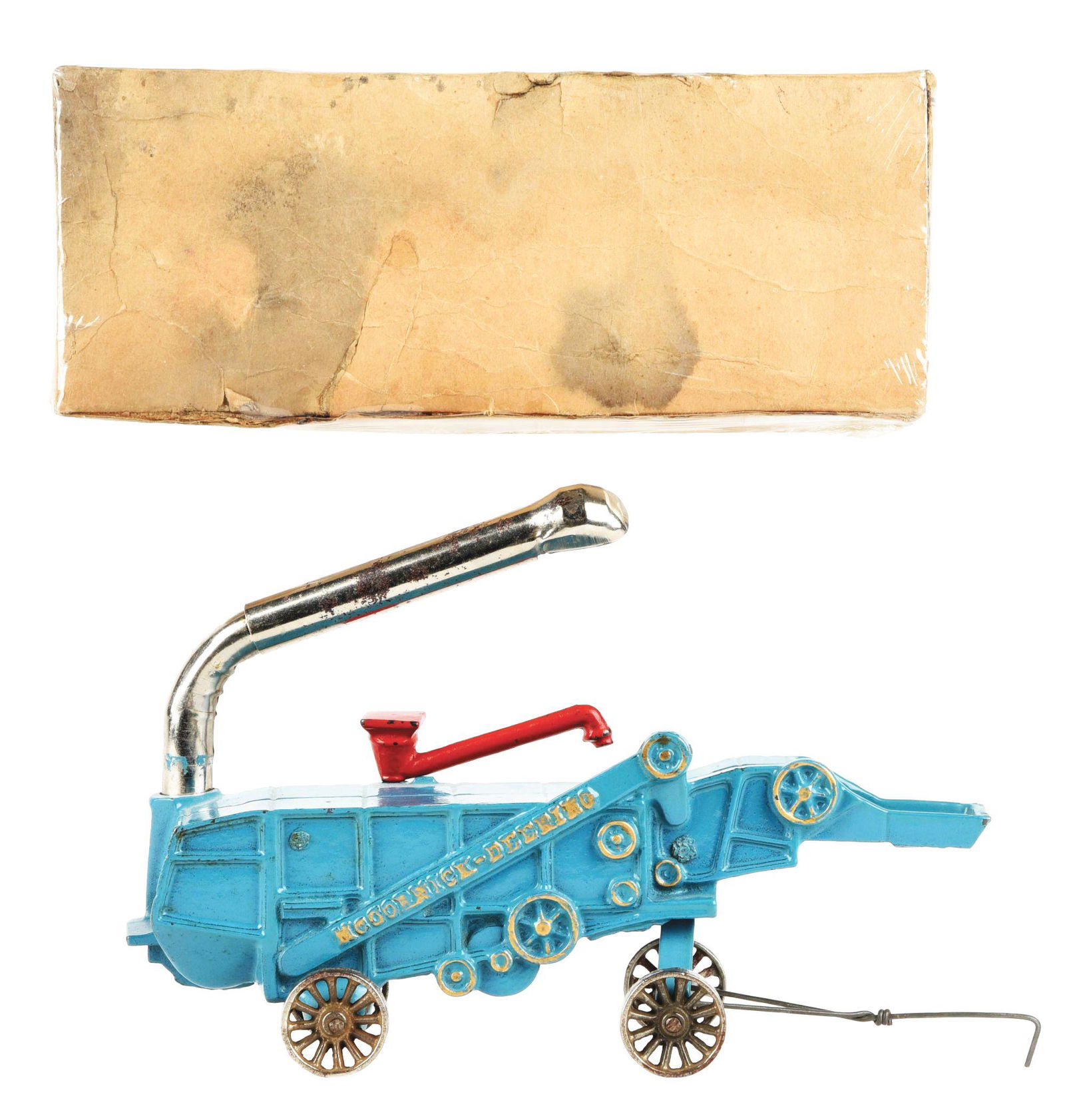 CAST-IRON ARCADE MCCORMICK-DEERING THRESHING MACHINE (1 of 4)