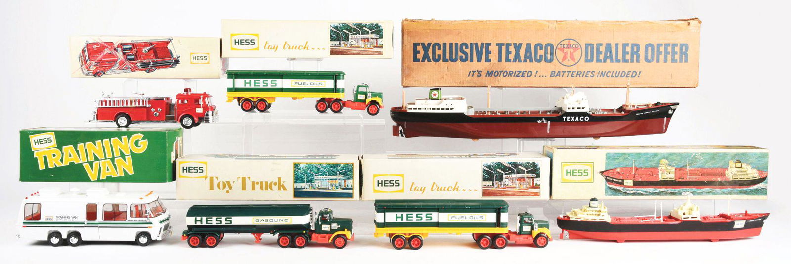 LOT OF 7: PLASTIC POST-WAR HESS AND TEXACO TOY (1 of 2)