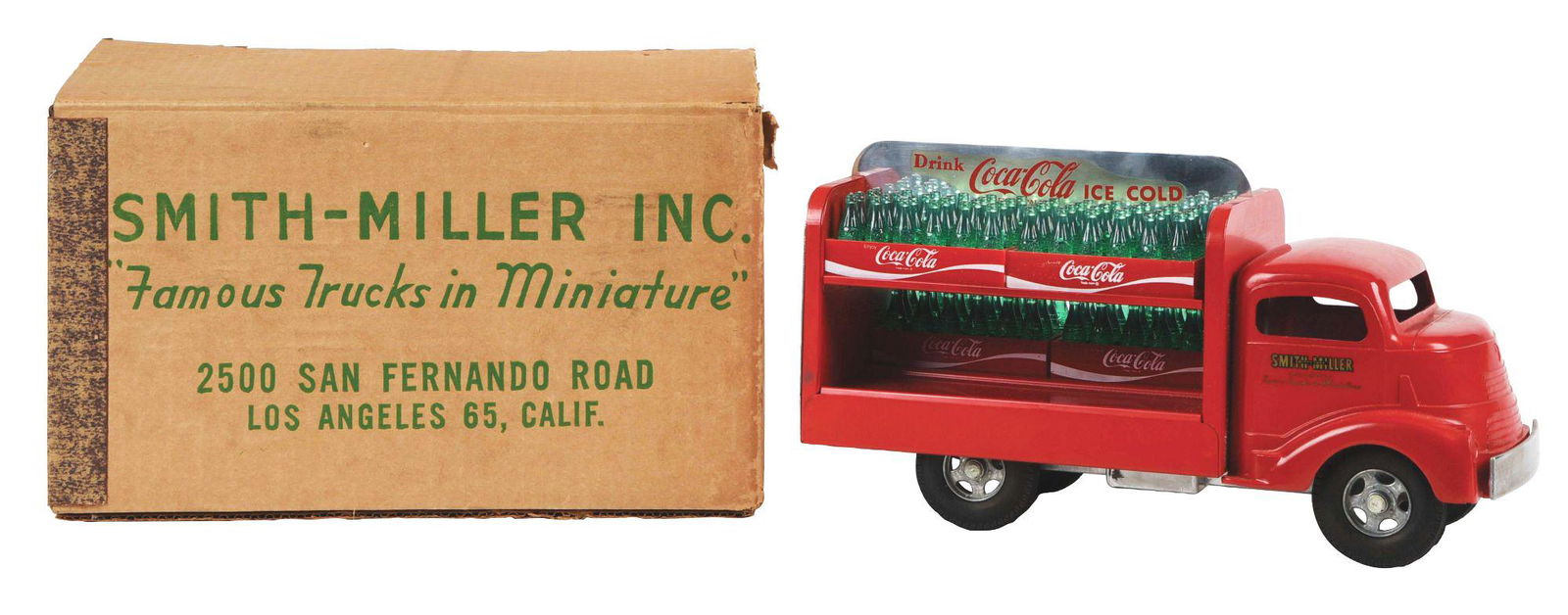 COCA COLA SMITH MILLER TRUCK. (1 of 2)