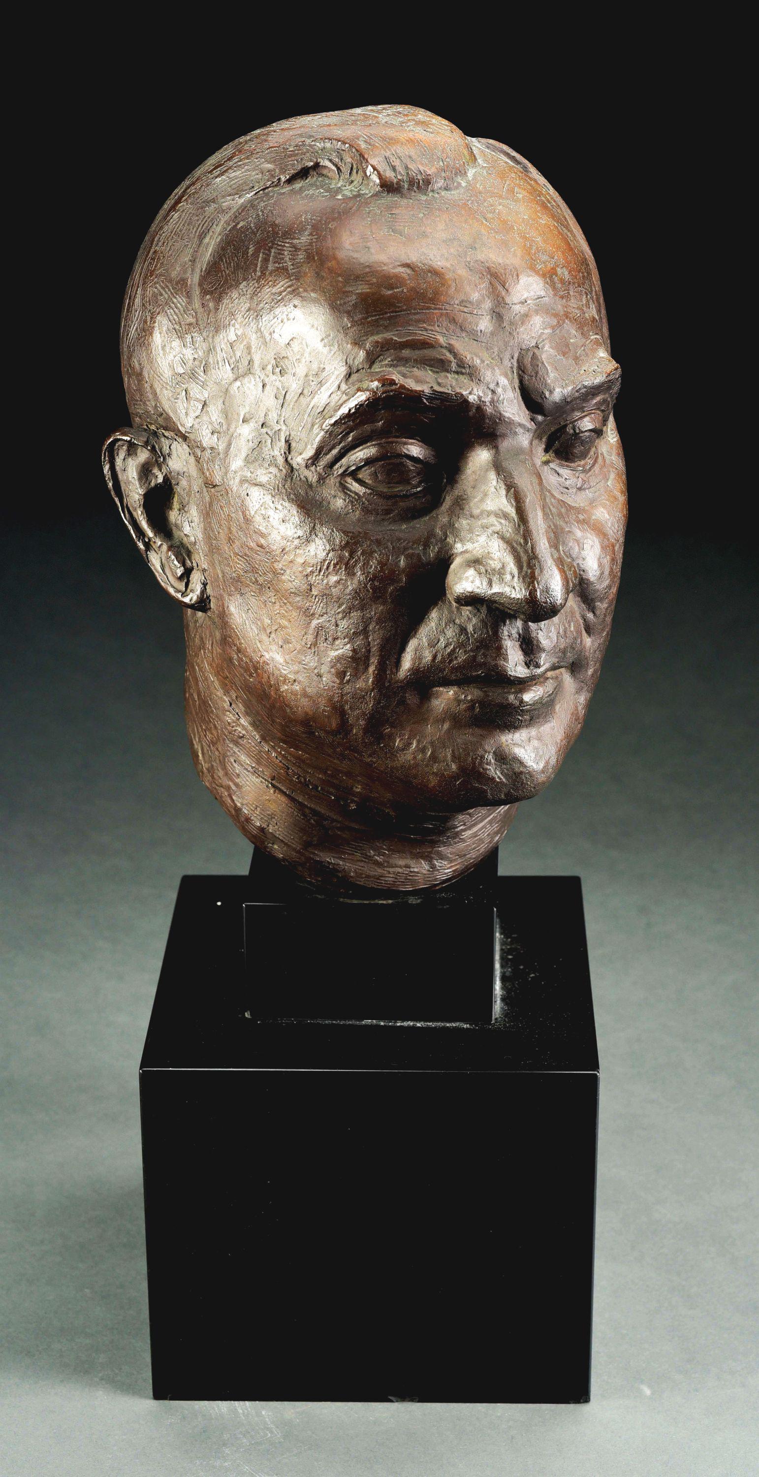 WILLIAM ZORACH (AMERICAN 1887 - 1966). BRONZE BUST OF: Born in Eurburg, Lithuania on Feb. 28, 1887, William Zorach came to the U.S. in 1891. He grew up in Cleveland and later worked as a lithographer while studying at night at the Cleveland School of Art.