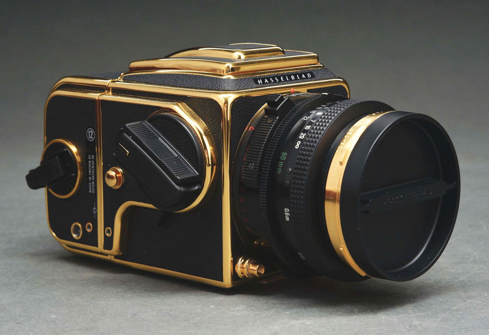 HASSELBLAD 2000FC/M ANNIVERSARY CAMERA.: New in original box, complete and in unused condition. Condition: (Near Mint). Dimensions: Box: 5 - 3/4" x 7 - 3/4" x 12 - 1/2".