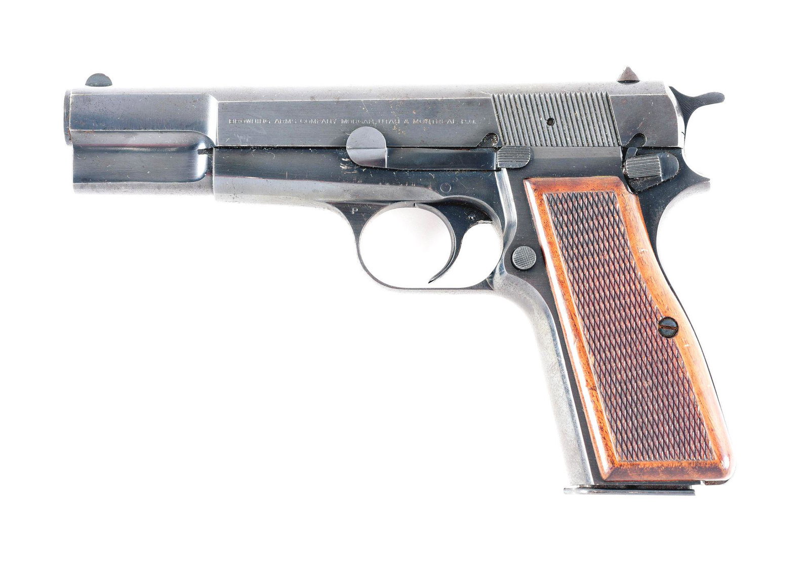 (M) BROWNING HI-POWER SEMI AUTOMATIC PISTOL.: Browning Hi-Power semi automatic pistol. Made 1981 in Belgium. Left side of the slide is marked "BROWNING ARMS COMPANY MORGAN, UTAH & MONTREAL P.Q.". Matching serials on the frame and barrel. Original