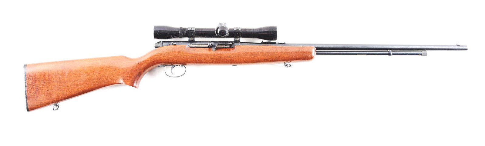 (C) REMINGTON MODEL 550-I SEMI AUTOMATIC RIFLE.: Remington Model 550-1 semi automatic rifle with scope. Made 1968. Round, steel barrel with blade front sight and leaf U-notch rear. Original blued finish. Oil finished wood stock with factory checkere