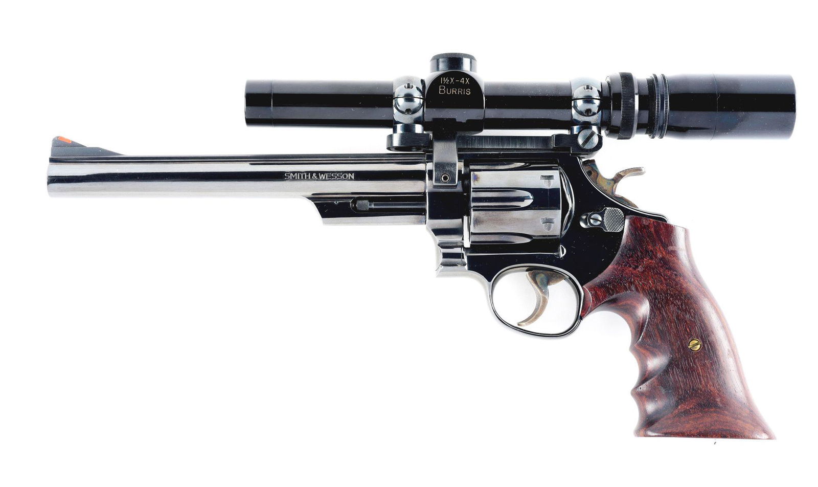 (M) SMITH & WESSON MODEL 57 .41 MAGNUM DOUBLE ACTION: Smith and Wesson Model 57 double action revolver with scope. No dash made early 1970s. Round, steel barrel with blade front sight and no rear sight. Polished blued finish with case hardened trigger an