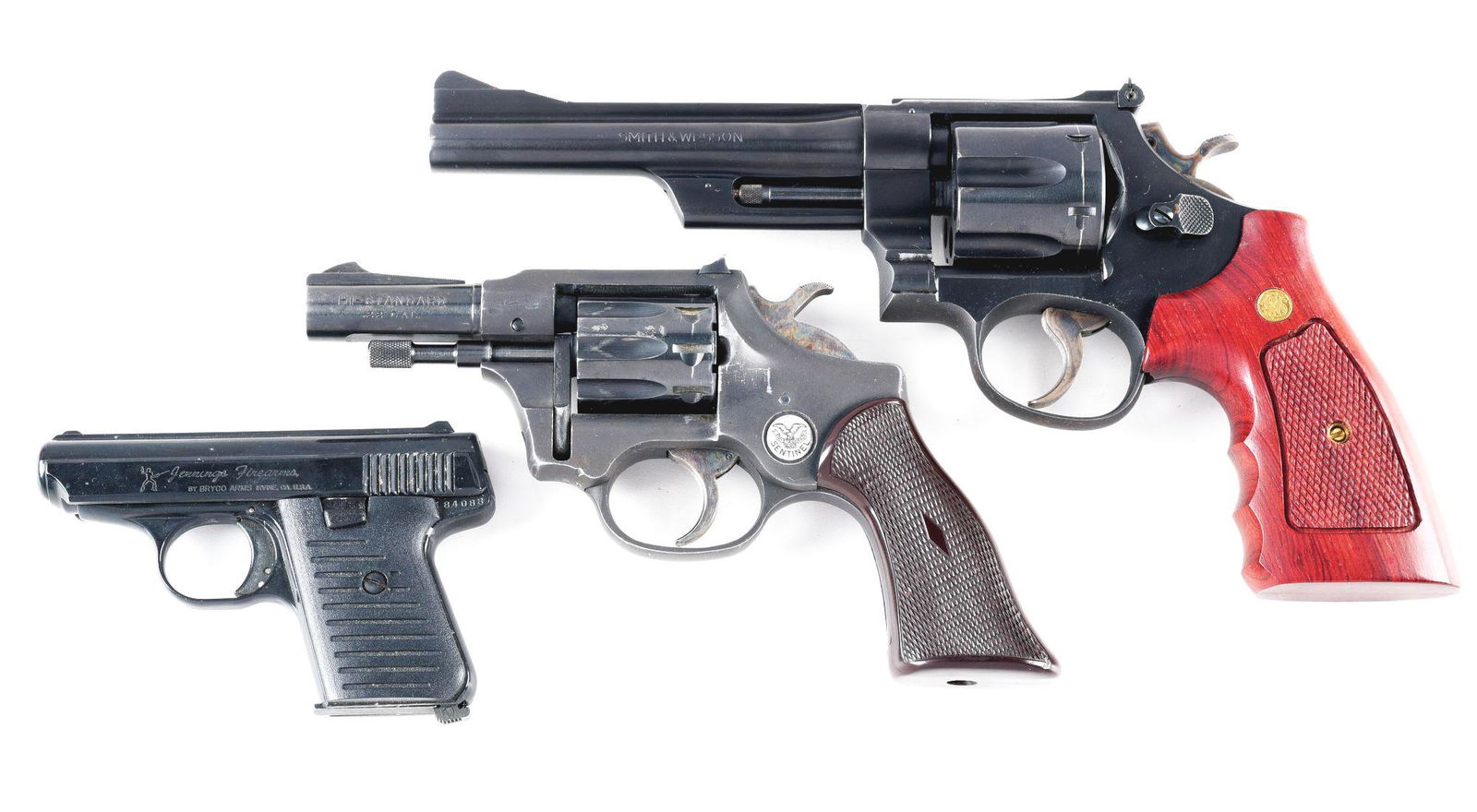 (M) LOT OF 3: SMITH & WESSON 28-2 HIGHWAY PATROLMAN: Lot consists of (A) Smith and Wesson Model 28-2 Highway Patrolman double action revolver. Made mid 1970s. Round steel barrel with blade front sight and adjustable U notch rear. Dull blue finish with c