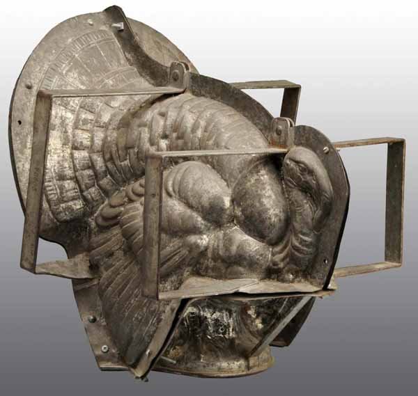 Metal Turkey Chocolate Mold.: Condition (Excellent). Size 19" x 18" x 16". This is the largest turkey chocolate mold we have ever seen. great detail. show piece for table center.