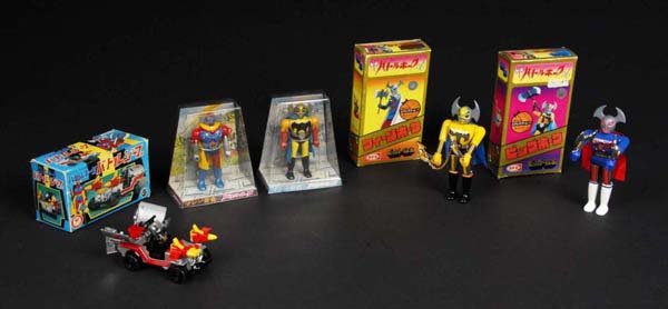 Lot of Battle Hawk figures and vehicles.: Description Japanese. Includes Battle Wagon (Takara), Battle Hawk & Big Hawk (Marushin), Big Hawk & Queen Hawk (Takemi).