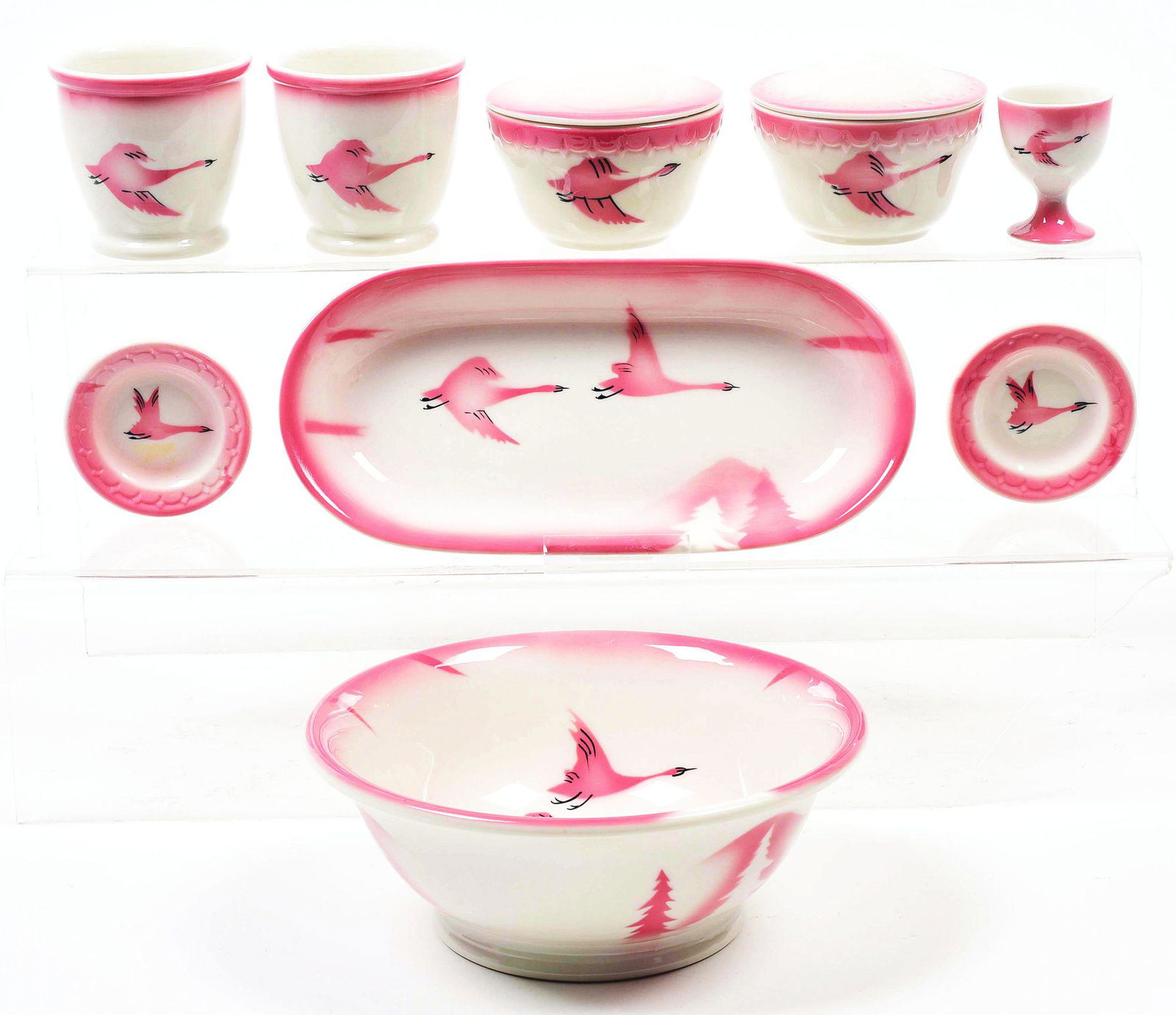 LOT OF MILWAUKEE ROAD "TRAVELER" CHINA PIECES. (1 of 7)