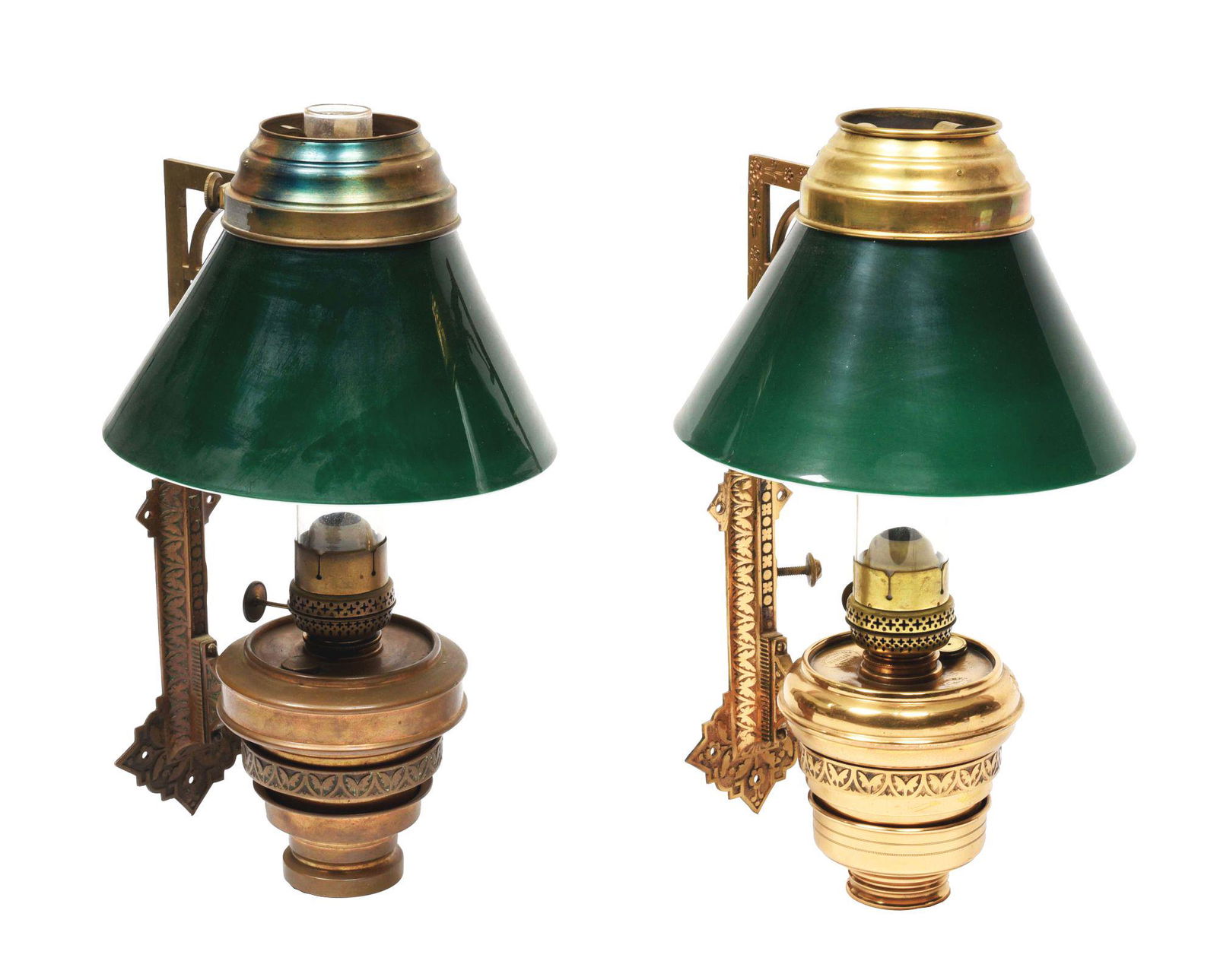 LOT OF 2: BRASS CAR LAMPS WITH GLASS SHADES. (1 of 8)