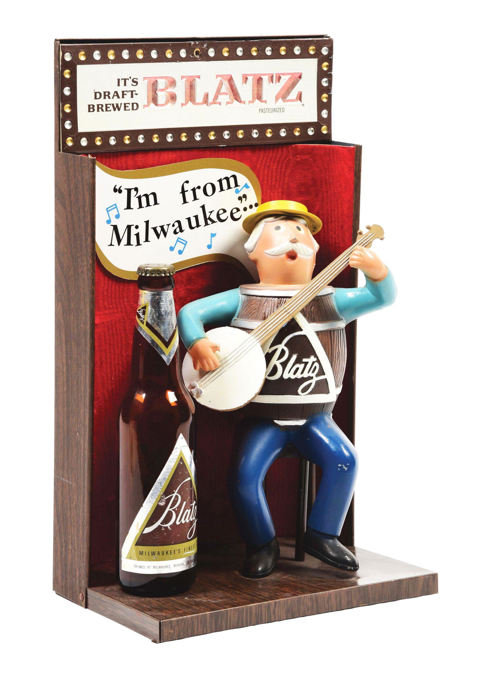 BLATZ BEER BANJO PLAYER ADVERTISING DISPLAY. (1 of 5)