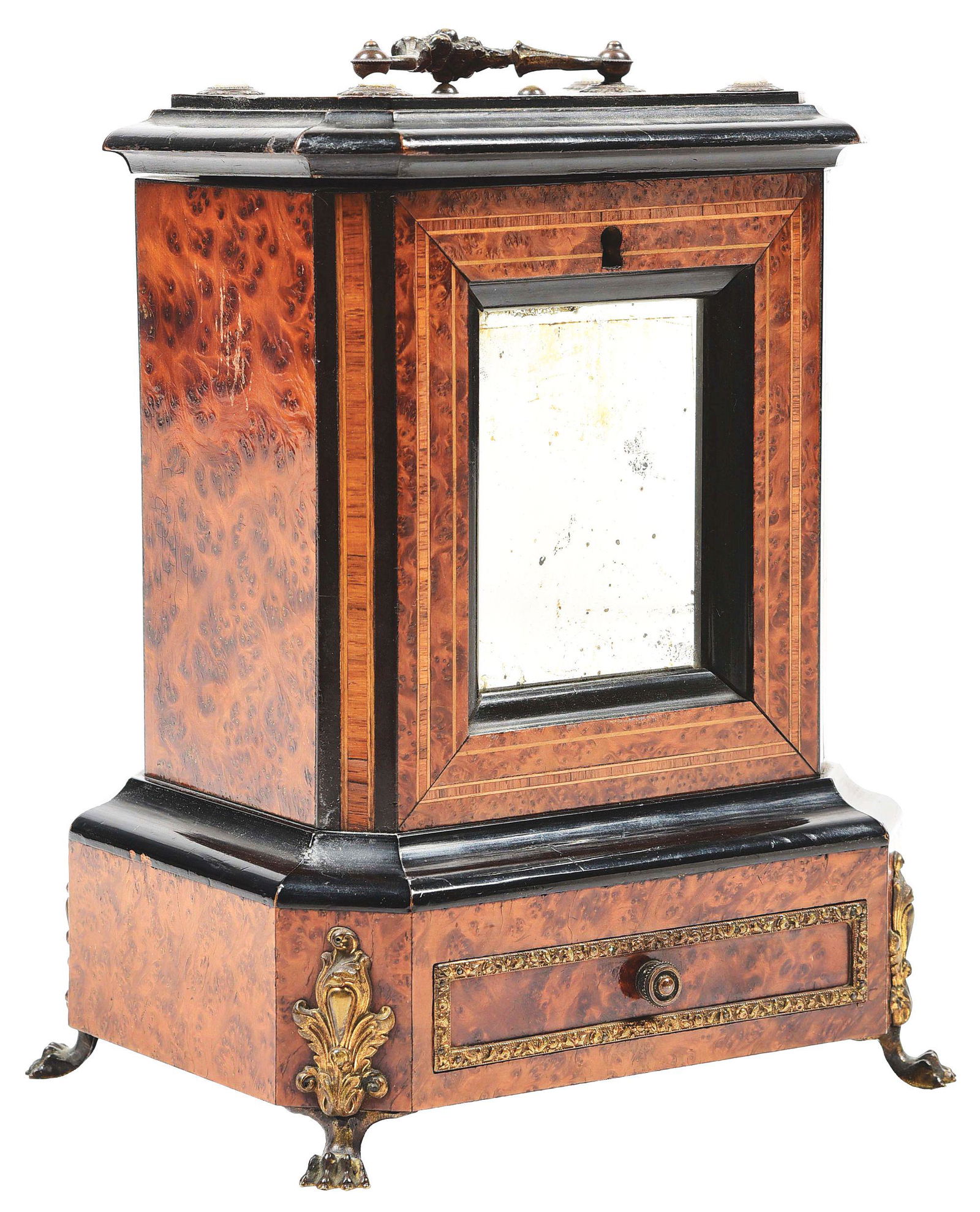 MUSICAL CIGAR HUMIDOR. (1 of 5)