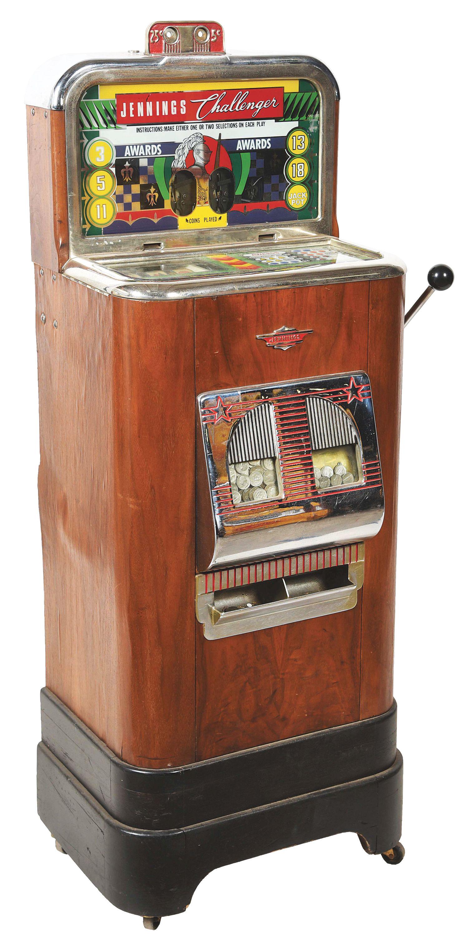 JENNINGS CHALLENGER SLOT MACHINE. (1 of 5)