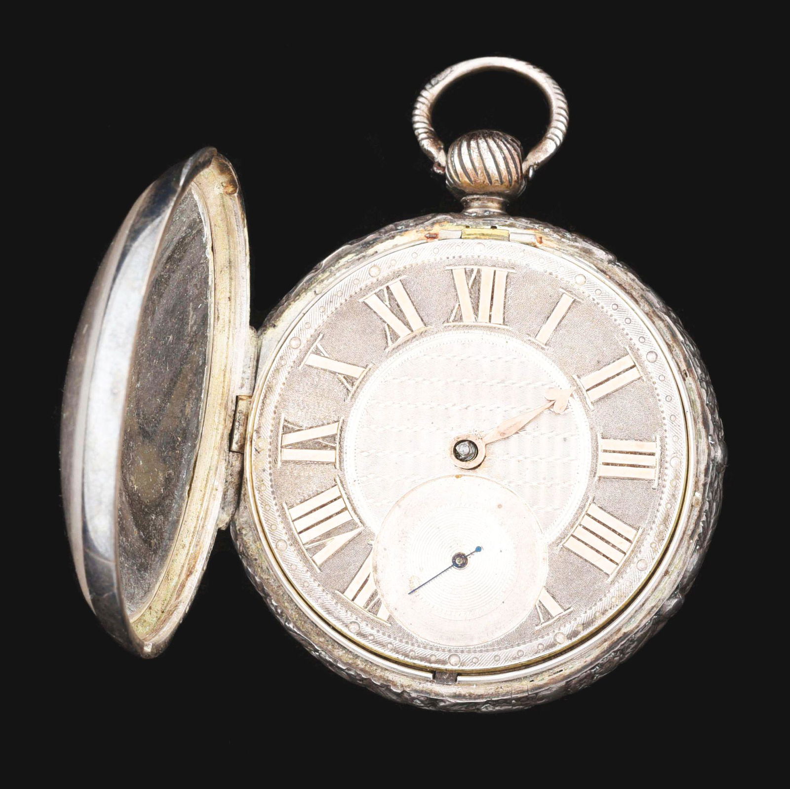 FUSEE WATCH WITH SILVER DIAL.: Early 19th century Engine turned dial with rose numerals. Key wind, fusee movement. Hallmarked silver case. The jeweled fusee movement marked Charles Maitland, London. Condition: (Good). Dimensions: