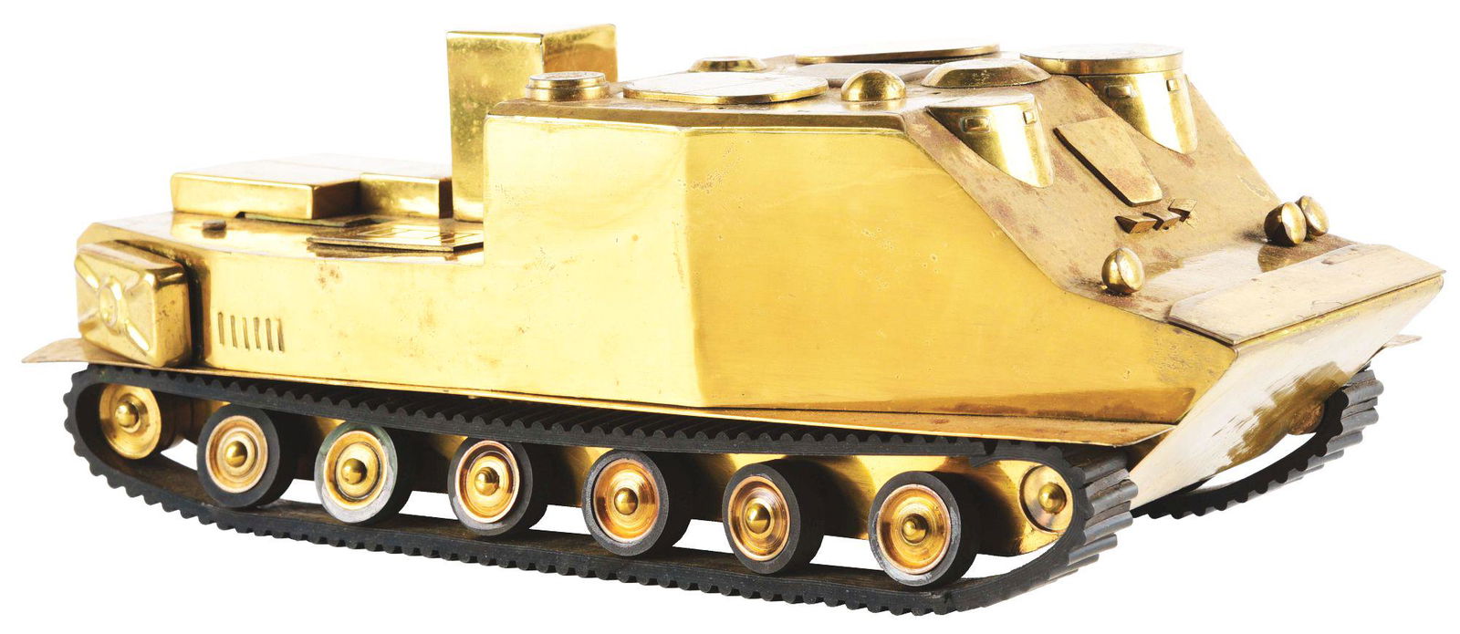 UNUSUAL BRASS WWI-LOOKING TANK MODEL. (1 of 4)