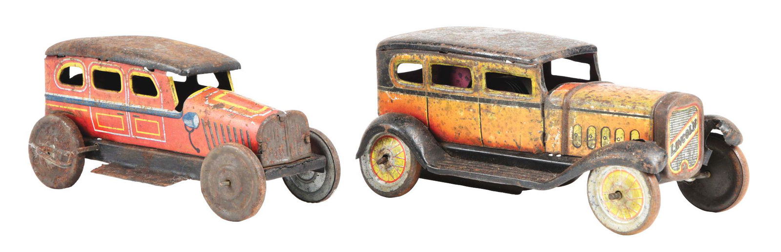 LOT OF 2: JAPANESE PRE-WAR WIND-UP AUTOMOBILES. (1 of 3)