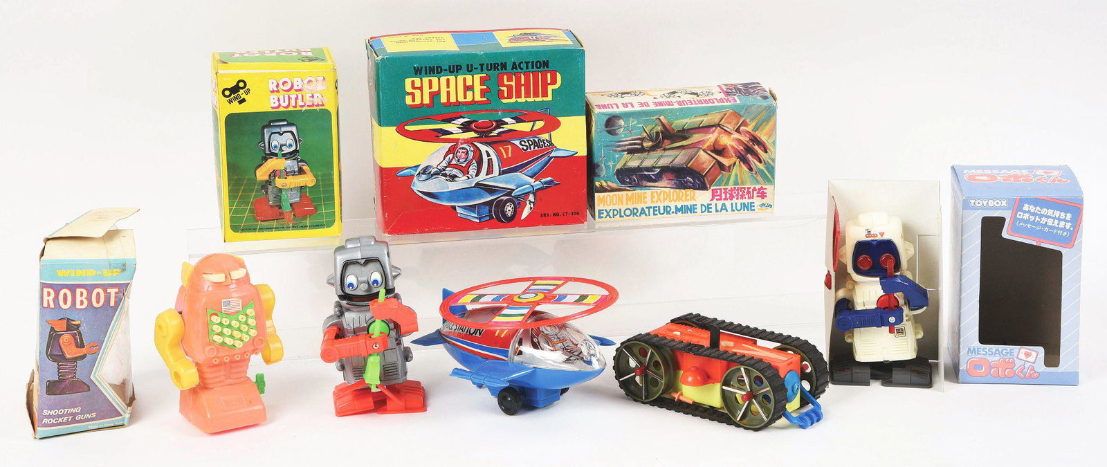 LOT OF 5: VARIOUS MORE CONTEMPORARY PLASTIC SPACESHIP: Lot of five various more contemporary plastic spaceship toys, all in original boxes. Consists of Chinese, Korean, Hong Kong and Japanese manufactured toys, some plastic and some metal. There is a robo