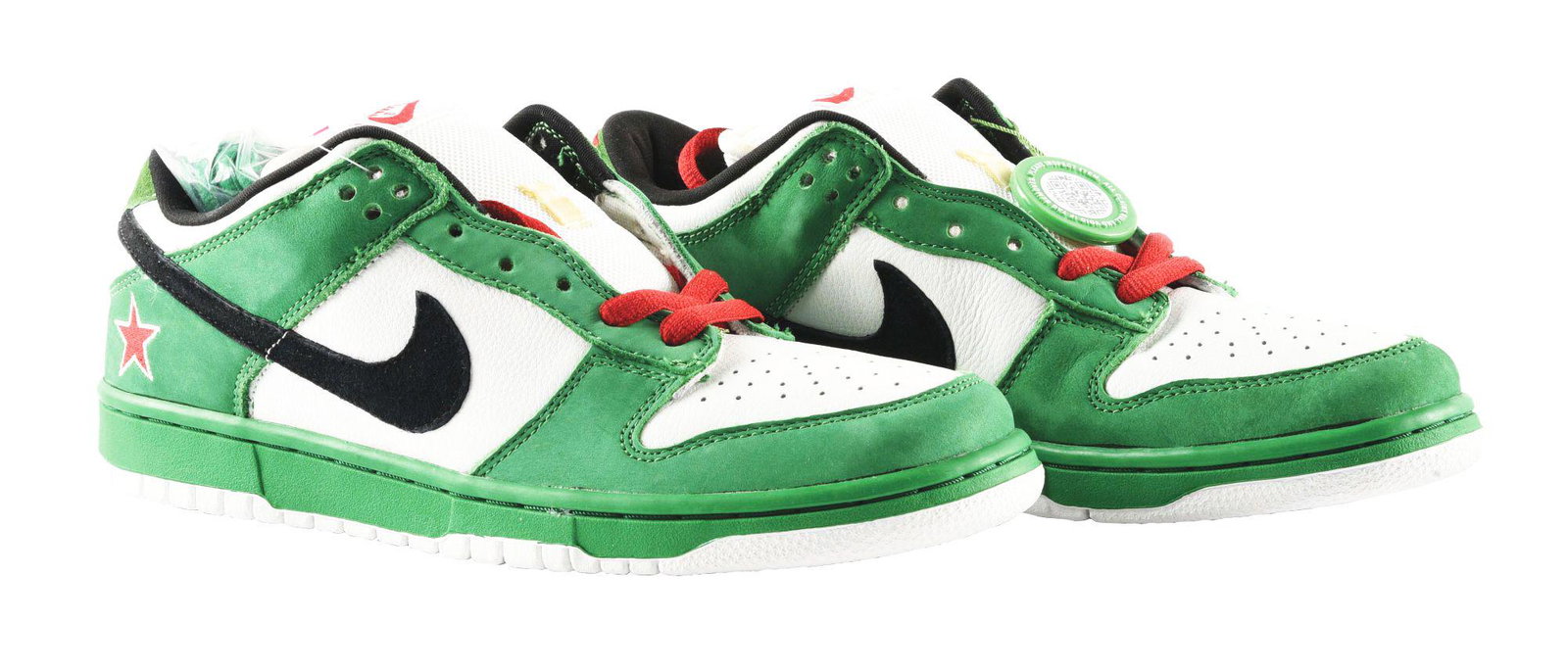 LOT OF 2: LOW TOP SB DUNKS. - Dec 01, 2021 | Dan Morphy Auctions in PA