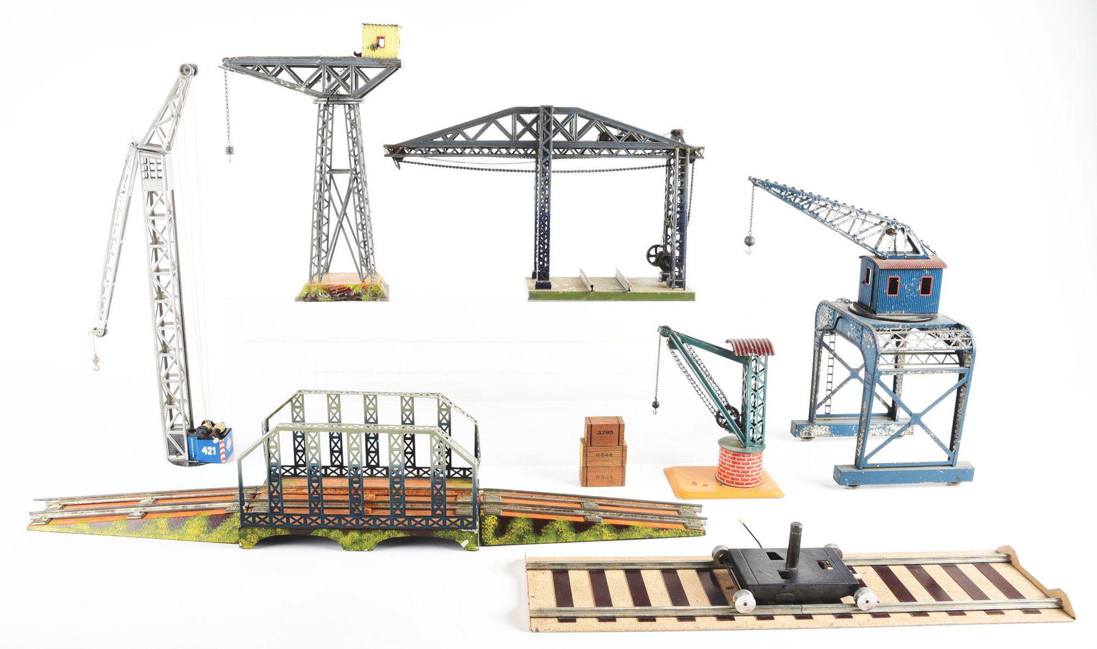LOT OF 7: VARIOUS GERMAN CRANE AND BRIDGE ACCESSORIES. (1 of 2)