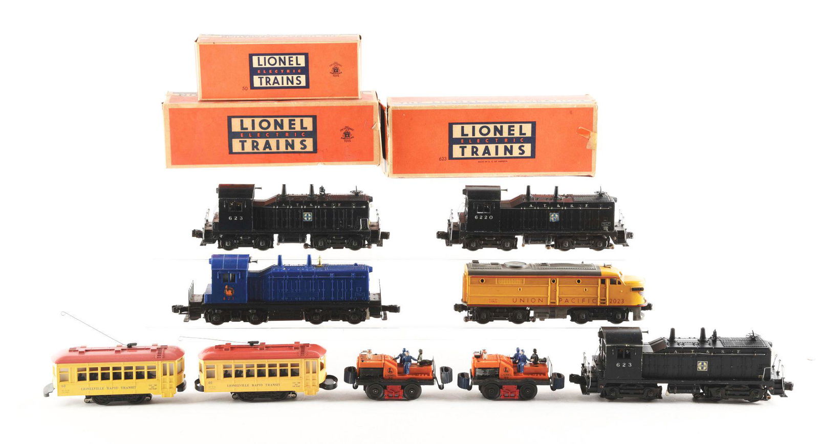 LOT OF 9: LIONEL POST-WAR LOCOMOTIVES. (1 of 7)