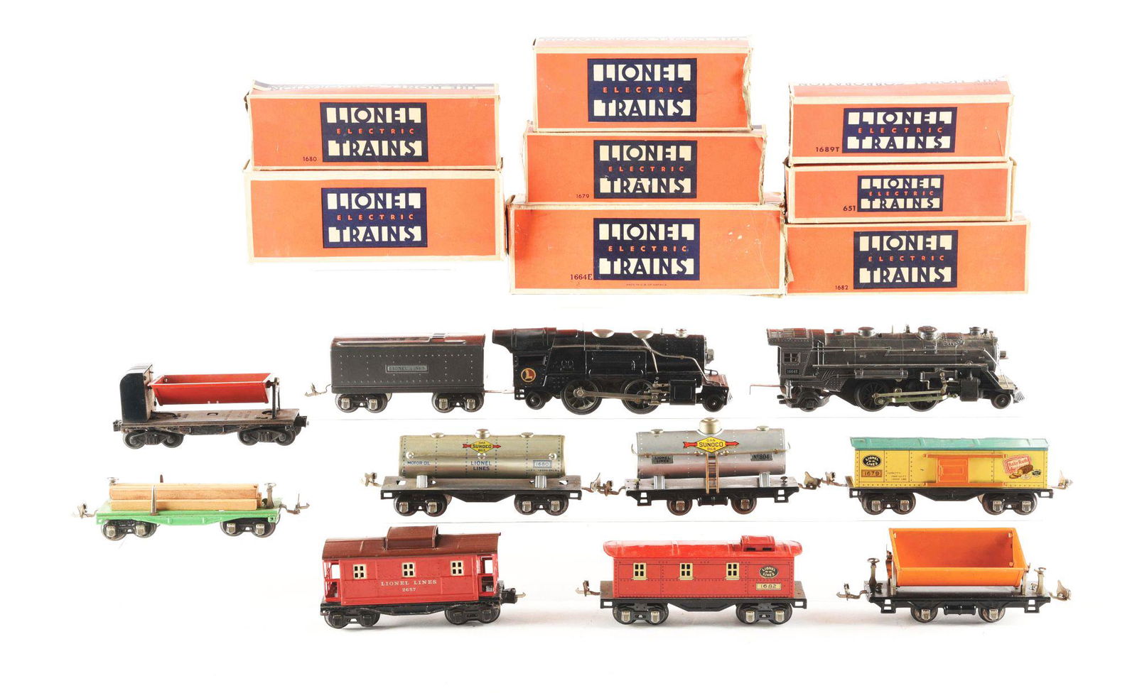 LOT OF 11: LIONEL TRAINS, STEAM LOCOMOTIVES AND ROLLING (1 of 2)