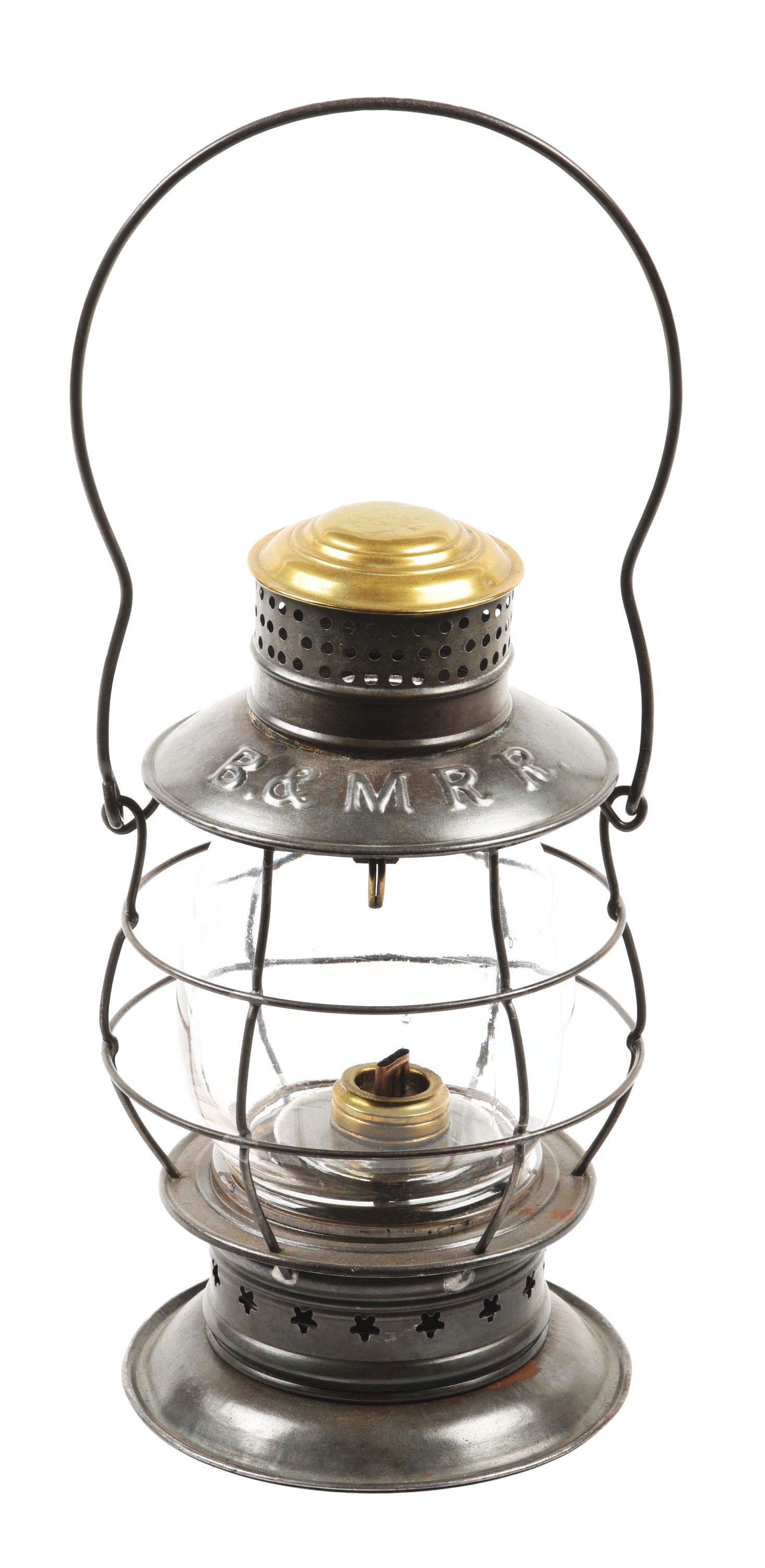 B&MRR BELLBOTTOM RAILROAD LANTERN. (1 of 13)