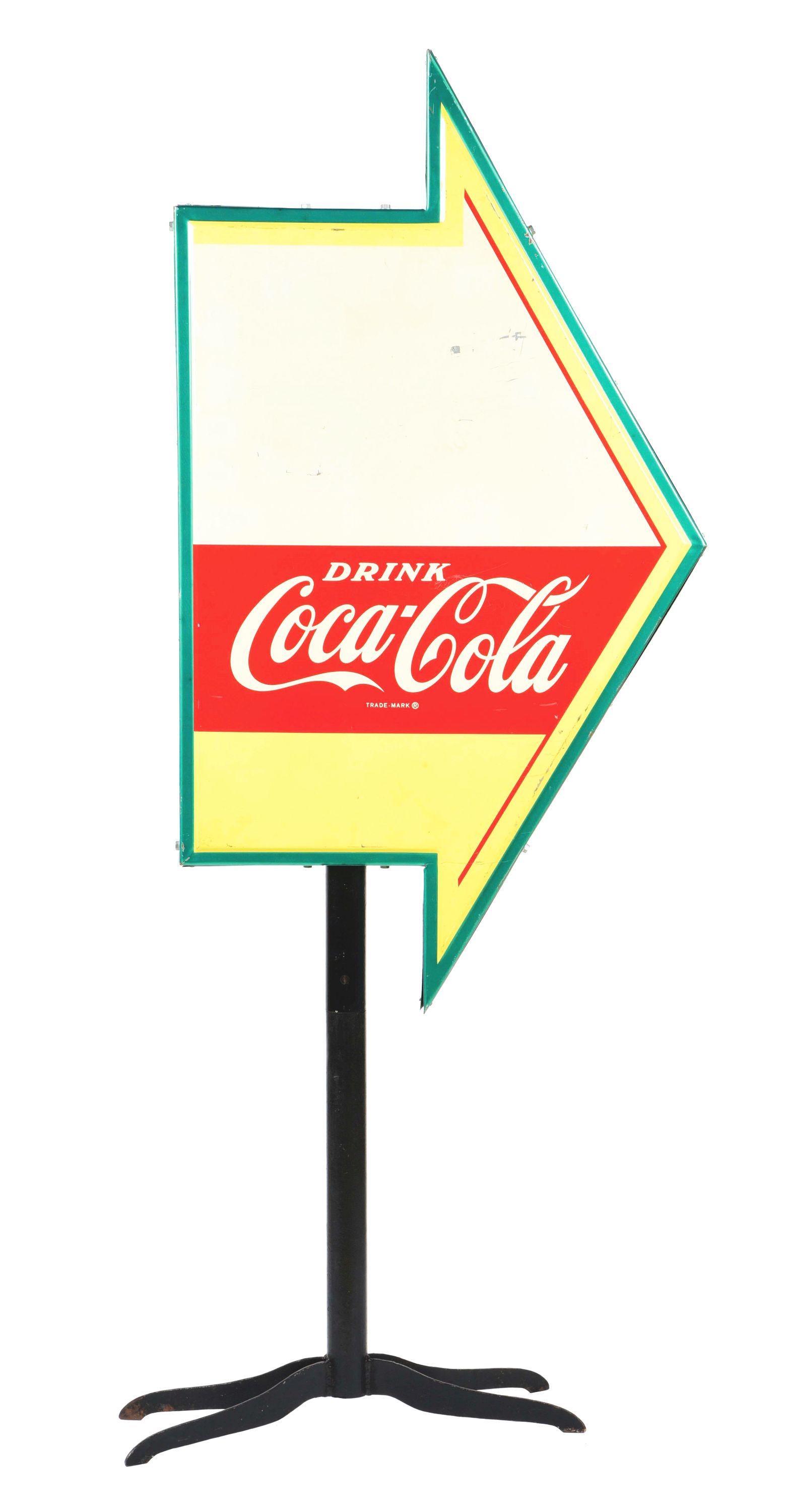PAINTED METAL COCA-COLA WITH ARROW SIGN. (1 of 6)