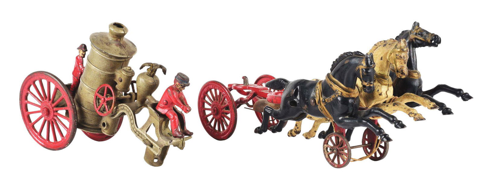 HUBLEY CAST IRON HORSE-DRAWN FIRE ENGINE PUMPER. (1 of 4)