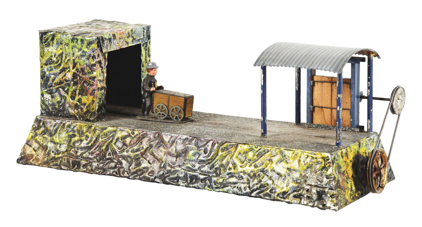 EARLY GERMAN IN PAINTED AND FLOCKED STEAM ACCESSORY. (1 of 5)